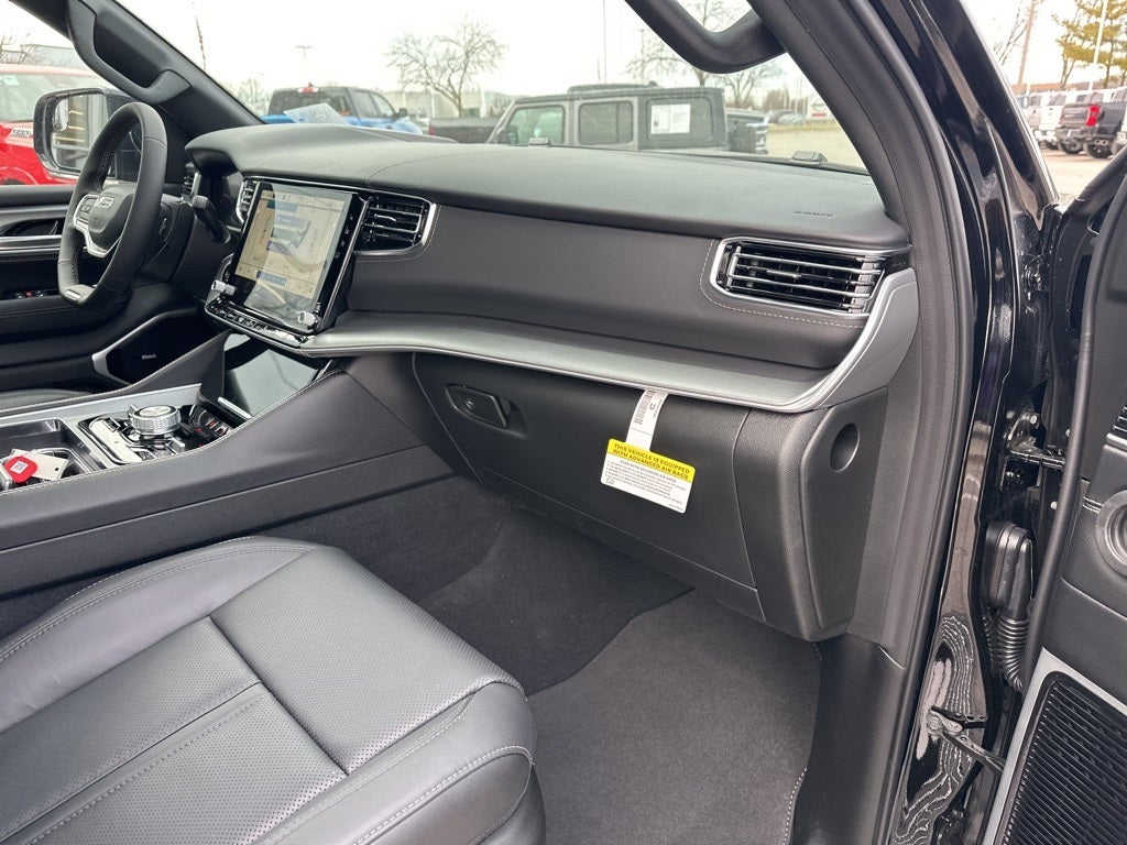 2026 Jeep Grand Wagoneer Limited Reserve