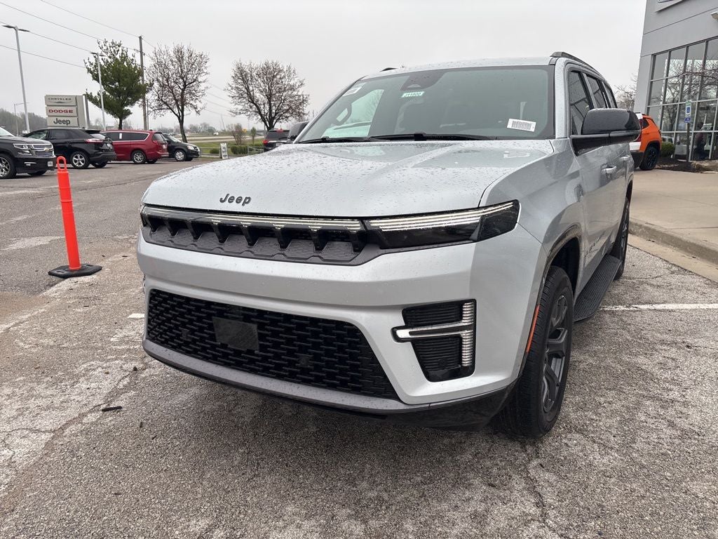 2026 Jeep Grand Wagoneer Limited Altitude