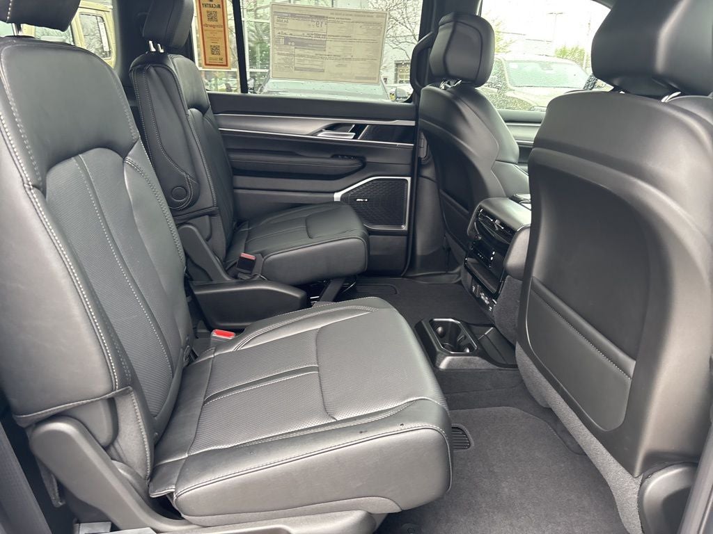 2026 Jeep Grand Wagoneer Limited Altitude