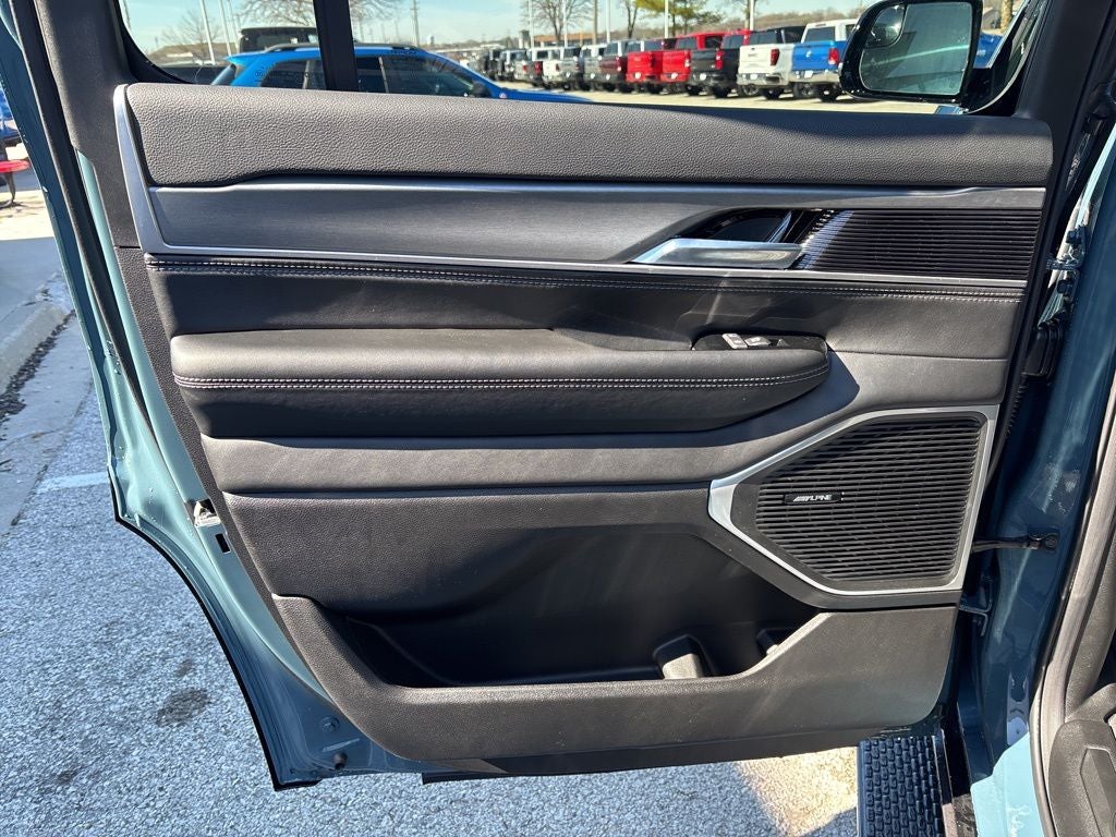 2026 Jeep Grand Wagoneer Limited Altitude