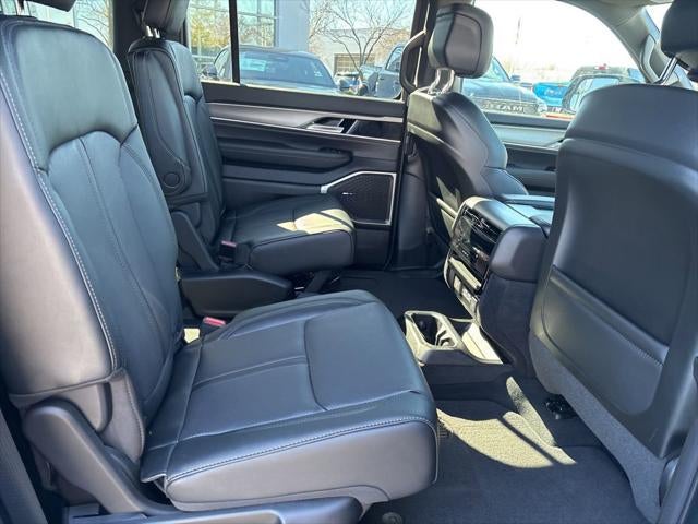 2026 Jeep Grand Wagoneer GRAND WAGONEER LIMITED ALTITUDE 4X4