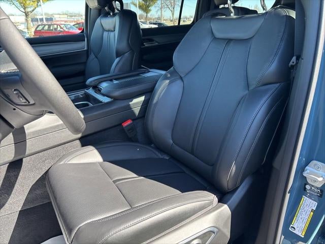 2026 Jeep Grand Wagoneer GRAND WAGONEER LIMITED ALTITUDE 4X4