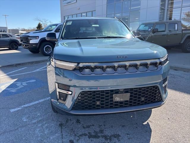 2026 Jeep Grand Wagoneer GRAND WAGONEER LIMITED ALTITUDE 4X4