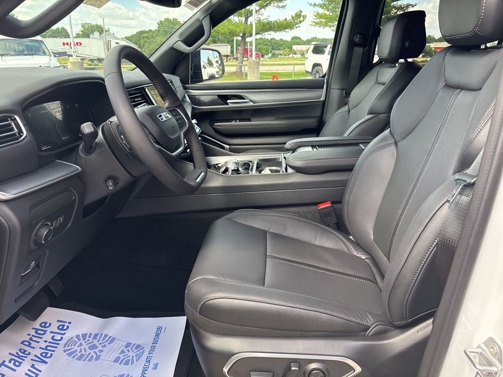 2026 Jeep Grand Wagoneer Limited Altitude