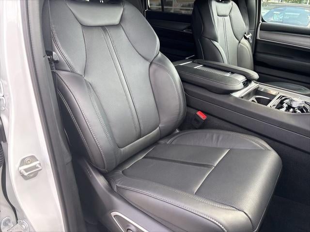 2026 Jeep Grand Wagoneer GRAND WAGONEER LIMITED ALTITUDE 4X4