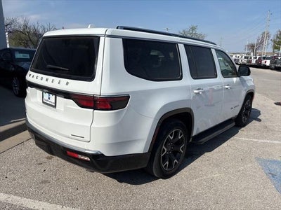 2023 Jeep Wagoneer Series III 4x4