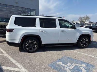 2023 Jeep Wagoneer Series III 4x4