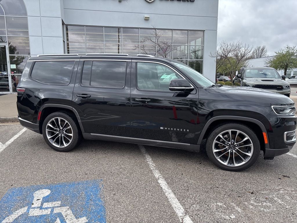 2022 Jeep Wagoneer Series III