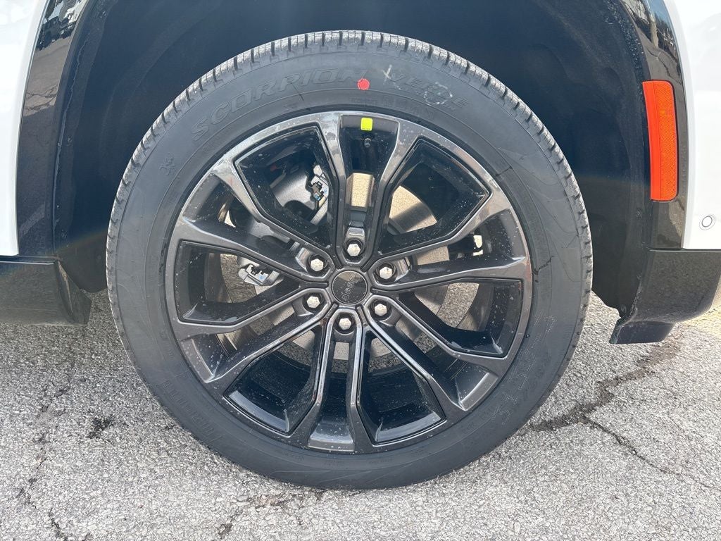 2026 Jeep Grand Wagoneer Summit