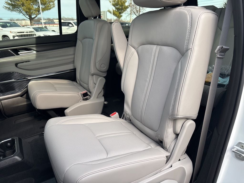 2026 Jeep Grand Wagoneer Summit