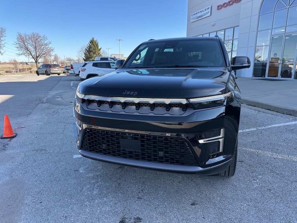 2026 Jeep Grand Wagoneer Summit