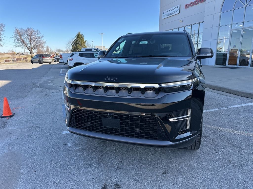 2026 Jeep Grand Wagoneer Summit