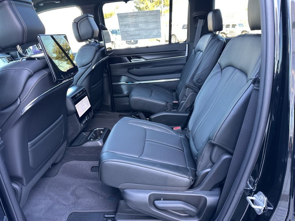 2026 Jeep Grand Wagoneer Summit