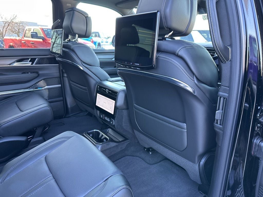 2026 Jeep Grand Wagoneer Summit