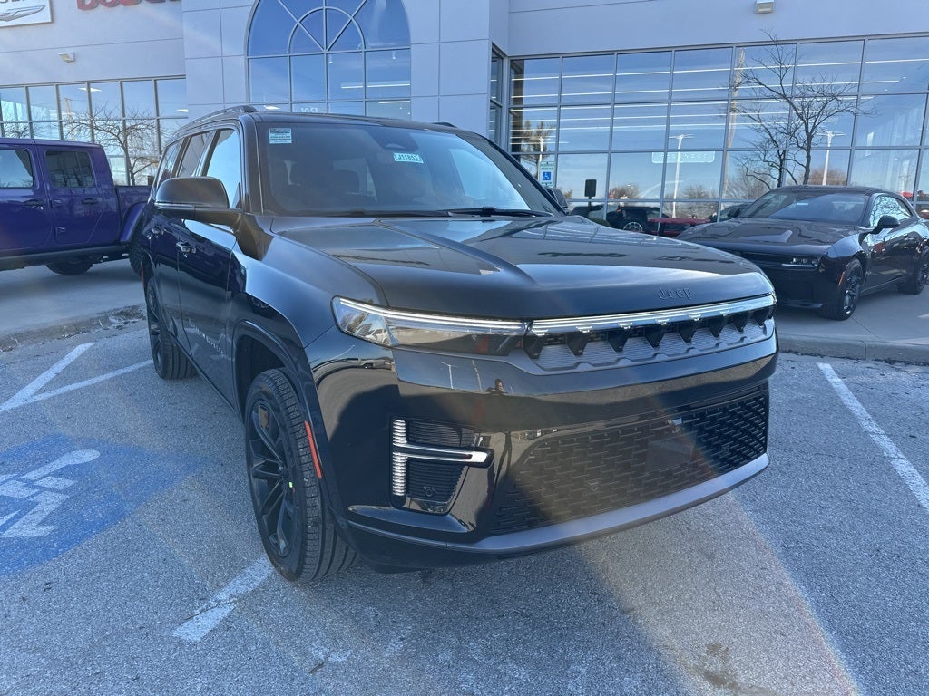 2026 Jeep Grand Wagoneer Summit