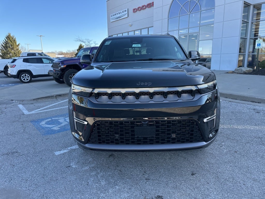 2026 Jeep Grand Wagoneer Summit