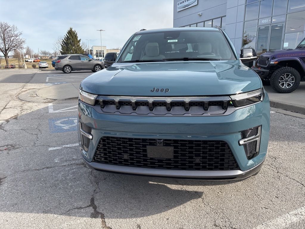 2026 Jeep Grand Wagoneer Summit