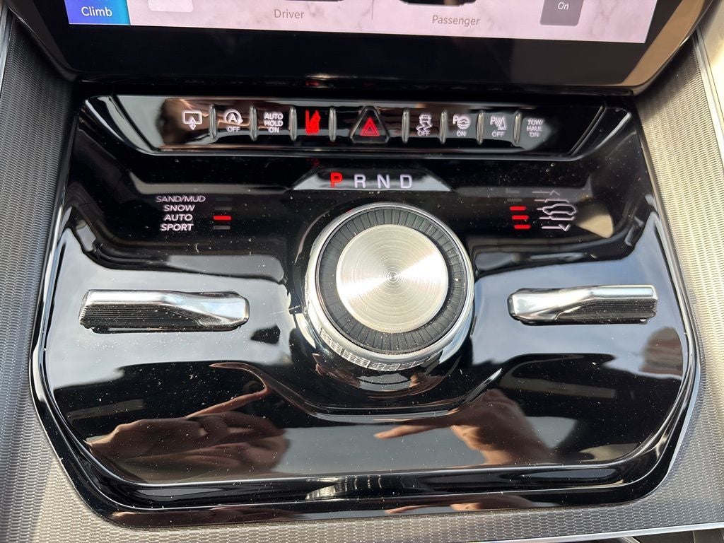 2026 Jeep Grand Wagoneer Summit