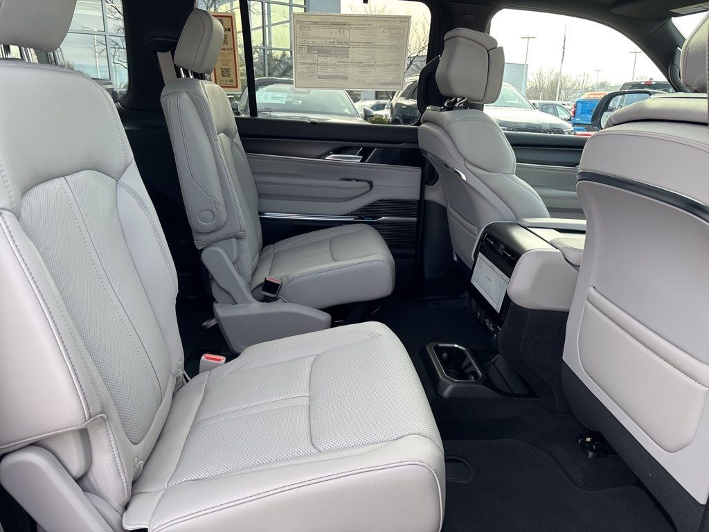 2026 Jeep Grand Wagoneer Summit