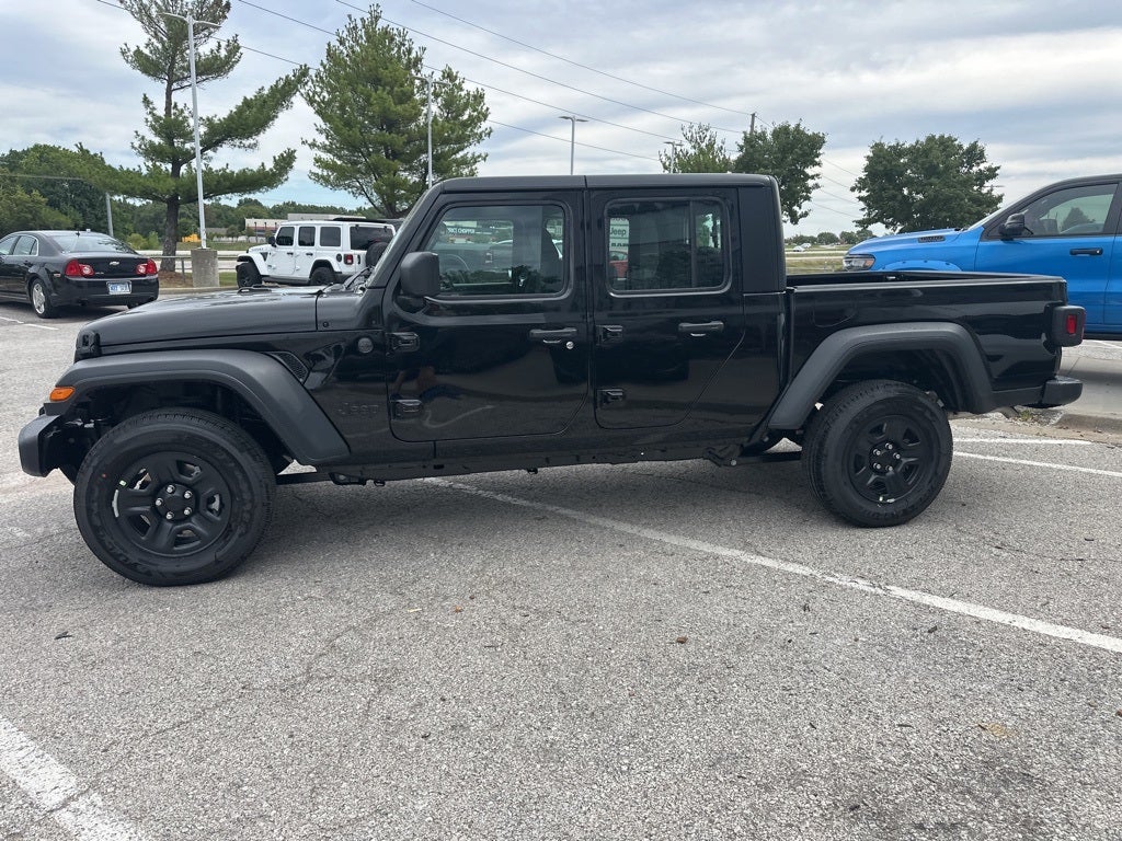 2025 Jeep Gladiator Sport
