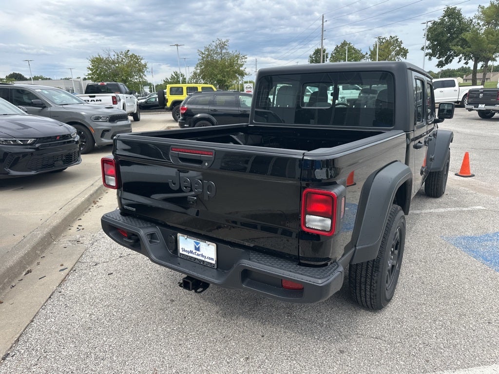 2025 Jeep Gladiator Sport