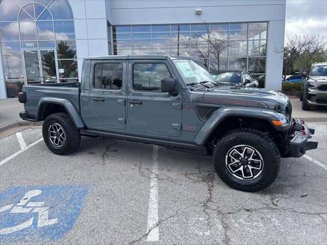 2026 Jeep Gladiator GLADIATOR SHADOW OPS 4X4