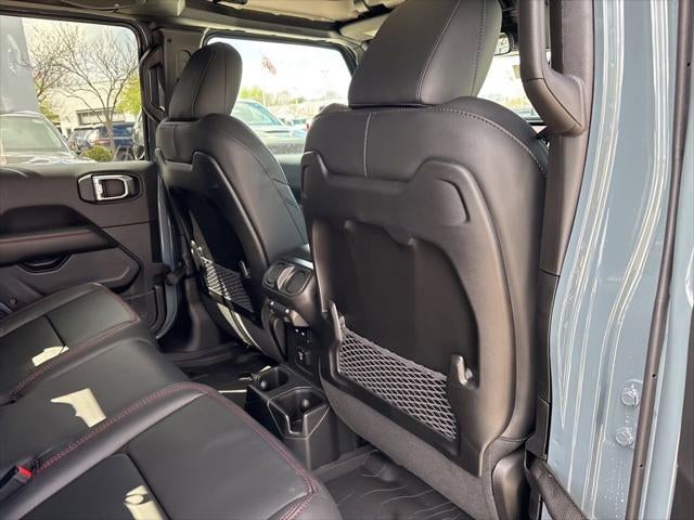 2026 Jeep Gladiator GLADIATOR SHADOW OPS 4X4