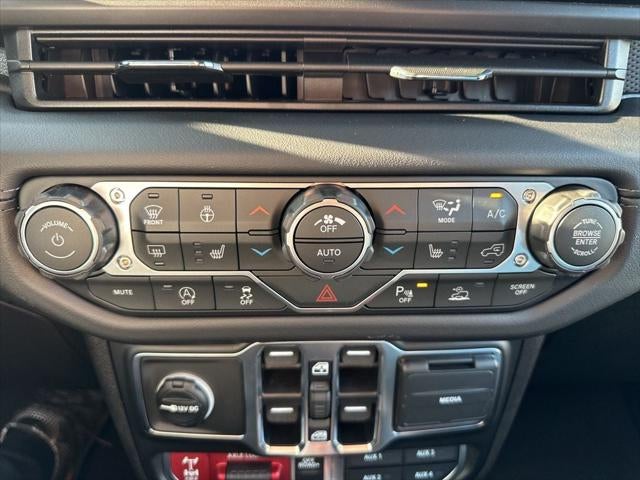 2026 Jeep Gladiator GLADIATOR MOJAVE 4X4