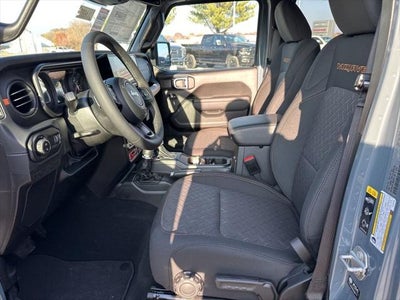 2026 Jeep Gladiator GLADIATOR MOJAVE 4X4