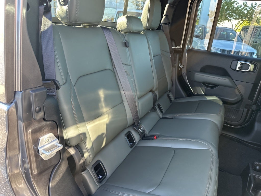 2025 Jeep Gladiator Mojave