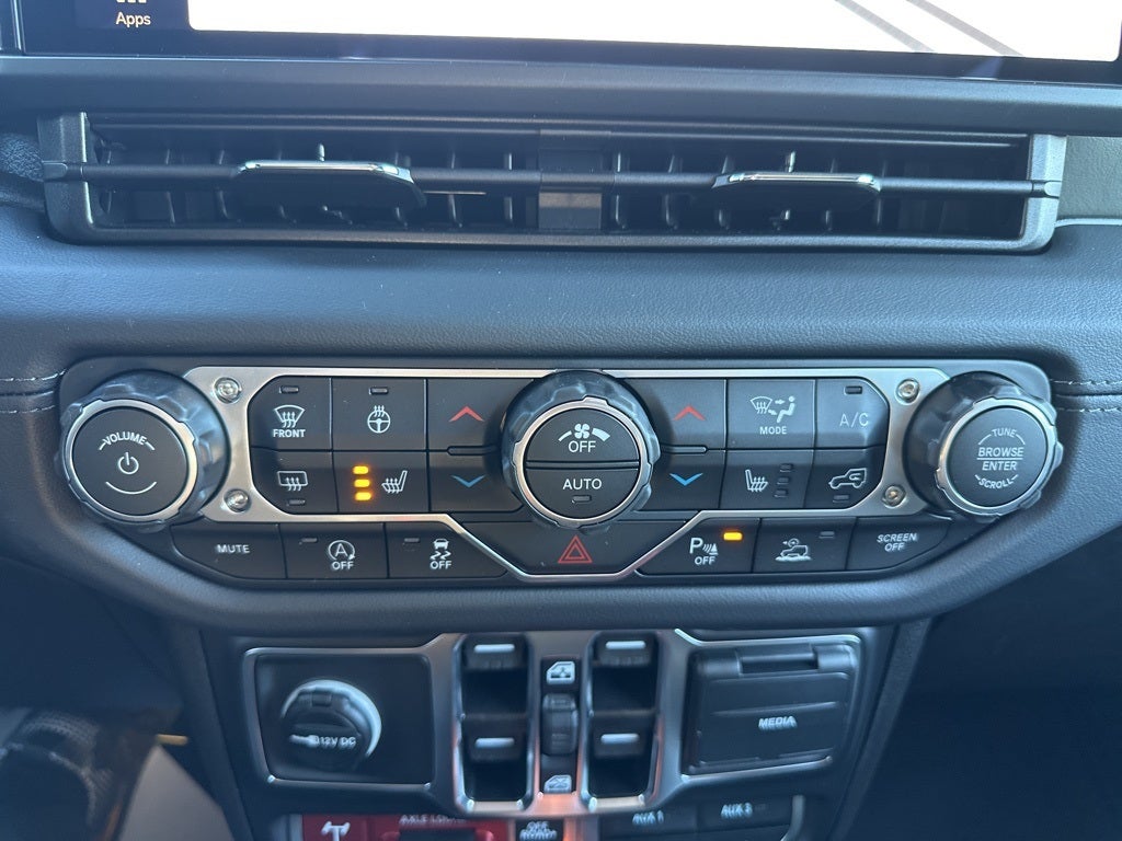 2025 Jeep Gladiator Mojave