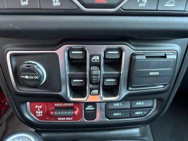 2026 Jeep Gladiator GLADIATOR MOJAVE 4X4