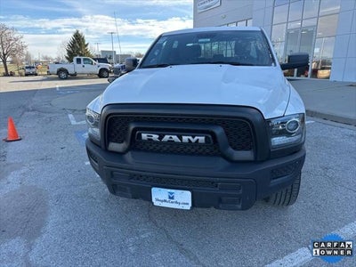 2024 RAM 1500 Classic Warlock Crew Cab 4x4 5'7' Box