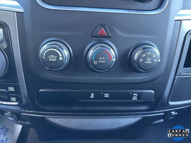 2024 RAM 1500 Classic Warlock Crew Cab 4x4 5'7' Box