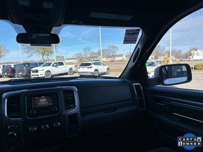 2024 RAM 1500 Classic Warlock Crew Cab 4x4 5'7' Box