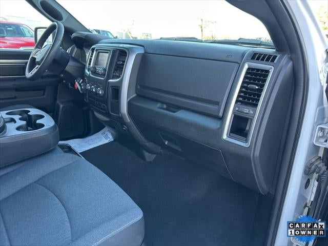 2024 RAM 1500 Classic Warlock Crew Cab 4x4 5'7' Box
