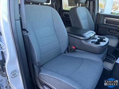 2024 RAM 1500 Classic Warlock Crew Cab 4x4 5'7' Box