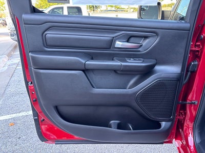 2027 RAM Ram 1500 RAM 1500 TRADESMAN CREW CAB 4X4 5'7' BOX
