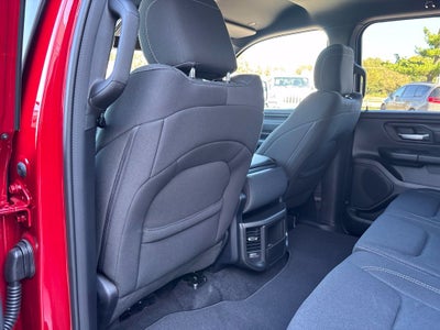 2027 RAM Ram 1500 RAM 1500 TRADESMAN CREW CAB 4X4 5'7' BOX