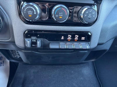 2027 RAM Ram 1500 RAM 1500 TRADESMAN CREW CAB 4X4 5'7' BOX