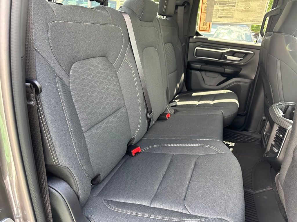 2026 RAM Ram 1500 RAM 1500 BIG HORN QUAD CAB 4X4 6'4' BOX