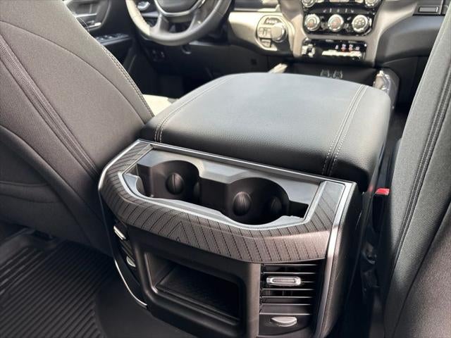 2026 RAM Ram 1500 RAM 1500 BIG HORN QUAD CAB 4X4 6'4' BOX
