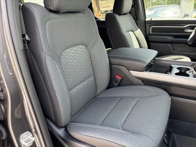 2026 RAM Ram 1500 RAM 1500 BIG HORN QUAD CAB 4X4 6'4' BOX