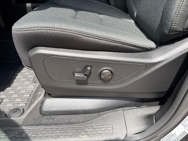 2026 RAM Ram 1500 RAM 1500 BIG HORN QUAD CAB 4X4 6'4' BOX