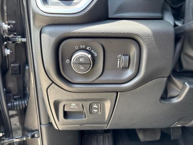 2026 RAM Ram 1500 RAM 1500 BIG HORN QUAD CAB 4X4 6'4' BOX