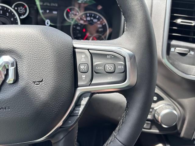 2026 RAM Ram 1500 RAM 1500 BIG HORN QUAD CAB 4X4 6'4' BOX