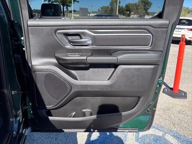 2027 RAM Ram 1500 RAM 1500 BIG HORN CREW CAB 4X4 5'7' BOX