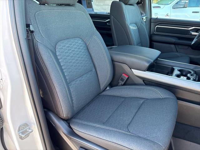 2027 RAM Ram 1500 RAM 1500 BIG HORN CREW CAB 4X4 5'7' BOX