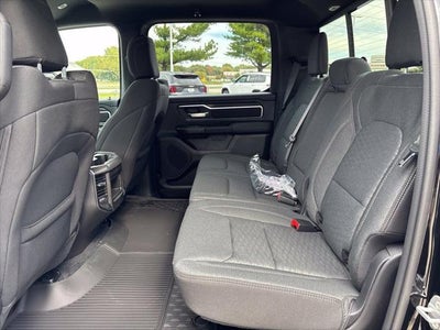 2027 RAM Ram 1500 RAM 1500 BIG HORN CREW CAB 4X4 5'7' BOX