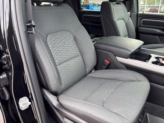 2027 RAM Ram 1500 RAM 1500 BIG HORN CREW CAB 4X4 5'7' BOX